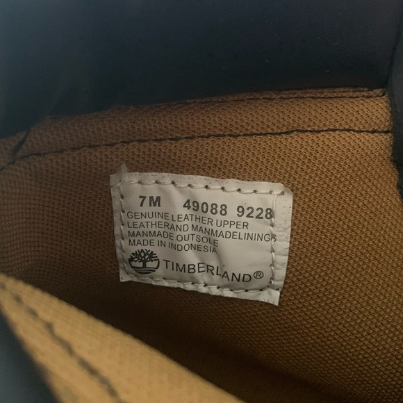 Brand new timberlands women’s 8.5 - Picture 5 of 5